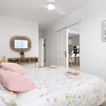 Home2book Esmeralda Beach, Resid Playa Paraiso *