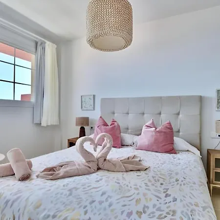 Home2book Esmeralda Beach, Resid Playa Paraiso Apartment *